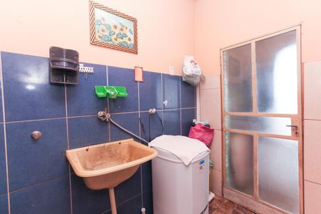 Casa à venda com 377m², 2 quartos e 2 vagas