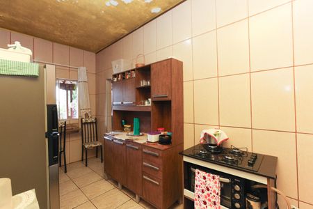 Casa à venda com 377m², 2 quartos e 2 vagas