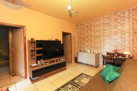 Casa à venda com 2 quartos, 377m² em Flávio Marques Lisboa, Belo Horizonte