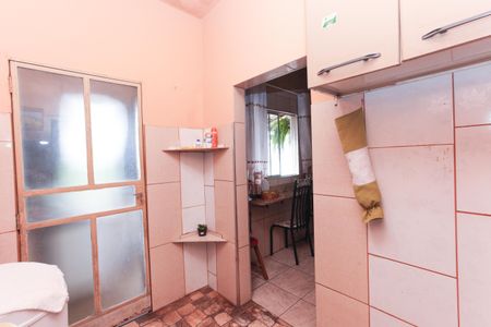 Casa à venda com 377m², 2 quartos e 2 vagas