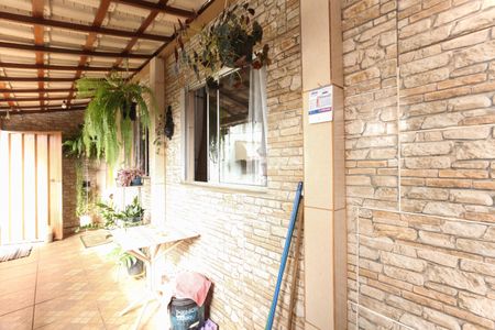 Casa à venda com 377m², 2 quartos e 2 vagas