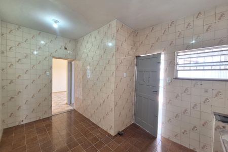 Casa para alugar com 70m², 2 quartos e 1 vagaCozinha