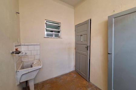 Casa para alugar com 70m², 2 quartos e 1 vagaÁrea de Serviço