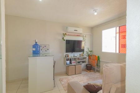 Sala de apartamento para alugar com 2 quartos, 42m² em Rio Branco, Canoas