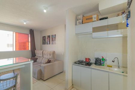 Apartamento para alugar com 42m², 2 quartos e 1 vaga Apartamento para alugar com 42m², 2 quartos e 1 vagaSala/Cozinha