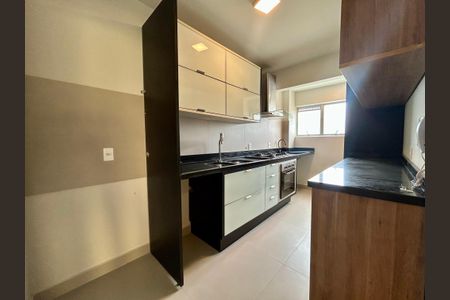 Apartamento para alugar com 89m², 3 quartos e 1 vagaCozinha 