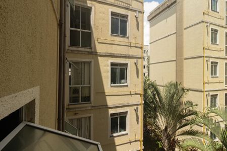 Vista da Sala de apartamento para alugar com 2 quartos, 42m² em Paciência, Rio de Janeiro