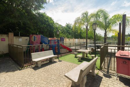 Apartamento para alugar com 42m², 2 quartos e 1 vaga Apartamento para alugar com 42m², 2 quartos e 1 vagaÁrea comum - Playground