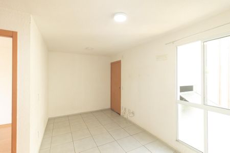 Sala de apartamento para alugar com 2 quartos, 42m² em Paciência, Rio de Janeiro