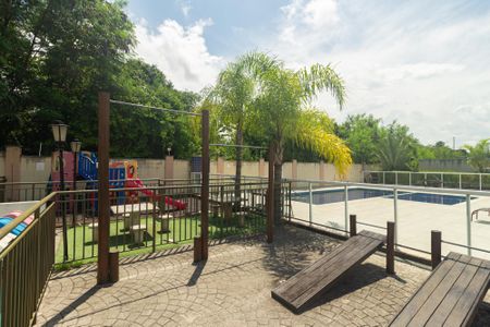 Apartamento para alugar com 42m², 2 quartos e 1 vaga Apartamento para alugar com 42m², 2 quartos e 1 vagaÁrea comum - Playground