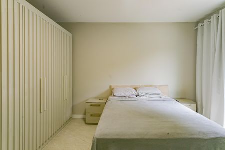 Casa à venda com 135m², 2 quartos e 2 vagas Casa à venda com 135m², 2 quartos e 2 vagasQuarto 2