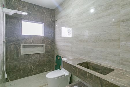 Casa à venda com 135m², 2 quartos e 2 vagas Casa à venda com 135m², 2 quartos e 2 vagasBanheiro 2