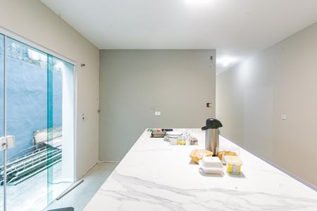 Cozinha de casa à venda com 2 quartos, 135m² em Jardim Climax, São Paulo