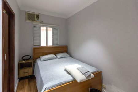 Casa à venda com 2 quartos, 270m² em Vila Galvão, Guarulhos