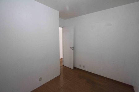 Apartamento à venda com 64m², 3 quartos e 1 vagaQuarto 02