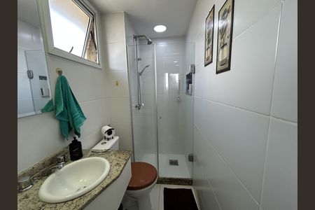 Apartamento à venda com 139m², 3 quartos e 2 vagasBanheiro da Suíte