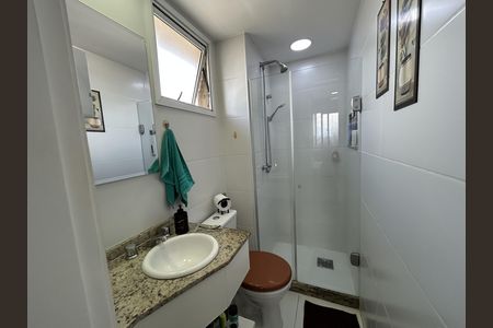 Apartamento à venda com 139m², 3 quartos e 2 vagasBanheiro da Suíte