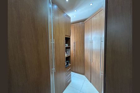 Apartamento à venda com 139m², 3 quartos e 2 vagasCloset