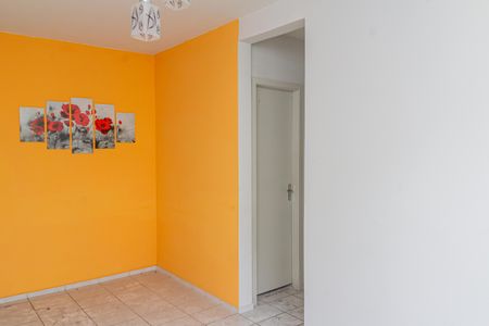 Sala de apartamento para alugar com 2 quartos, 43m² em Cosmos, Rio de Janeiro