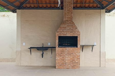 Apartamento para alugar com 43m², 2 quartos e 1 vagaÁrea comum - Churrasqueira