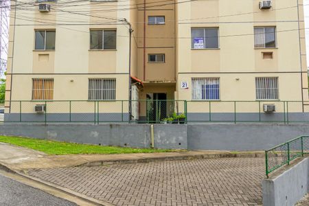 Apartamento para alugar com 43m², 2 quartos e 1 vaga Apartamento para alugar com 43m², 2 quartos e 1 vagaFachada