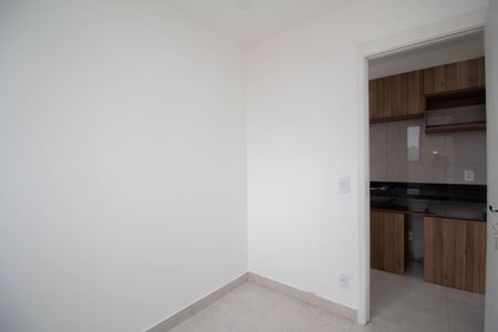 Quarto 2 de apartamento para alugar com 2 quartos, 39m² em Moinho Velho, São Paulo