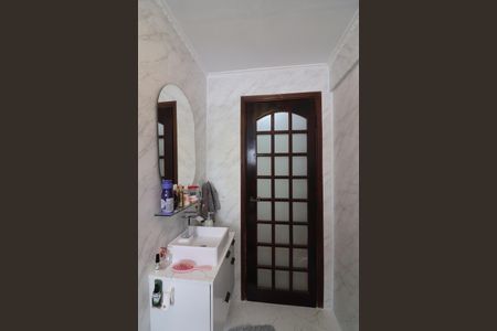 Apartamento à venda com 80m², 2 quartos e 2 vagasBanheiro Social