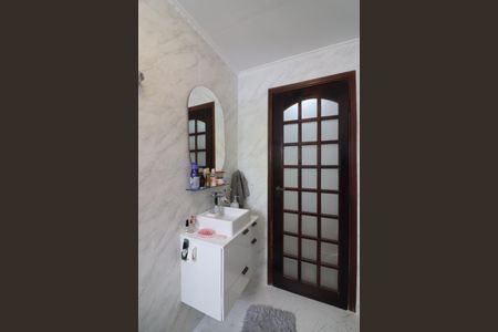 Apartamento à venda com 80m², 2 quartos e 2 vagasBanheiro Social