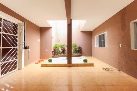 Casa para alugar com 150m², 3 quartos e 8 vagasGaragem