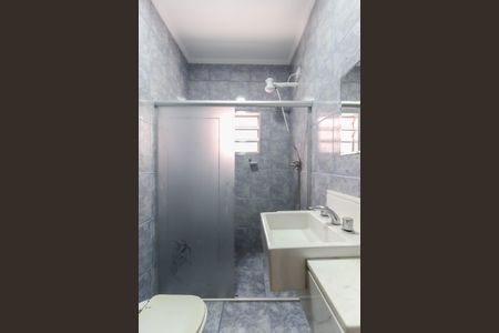 Casa para alugar com 150m², 3 quartos e 8 vagasBanheiro Social