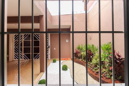 Casa para alugar com 150m², 3 quartos e 8 vagasVista do Quarto 1