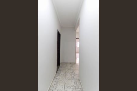 Casa para alugar com 150m², 3 quartos e 8 vagasCorredor