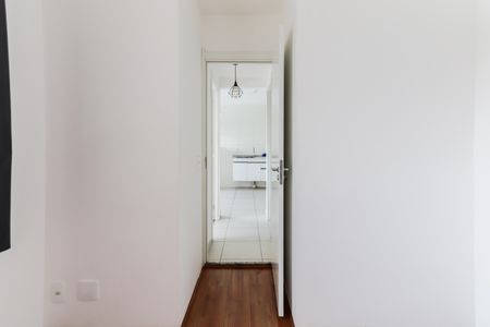 Quarto 2 de apartamento para alugar com 2 quartos, 33m² em Jardim Celeste, São Paulo