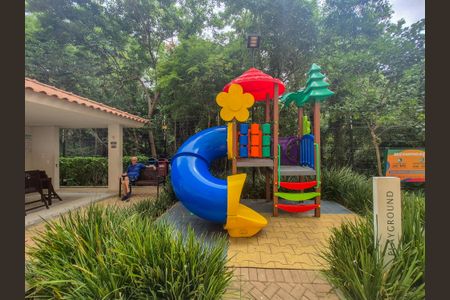 Apartamento para alugar com 33m², 2 quartos e sem vagaÁrea comum - Playground