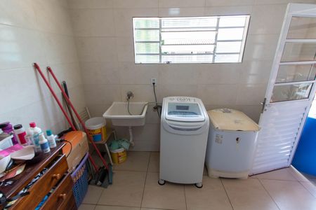 ÁREA DE SERVIÇO de casa de condomínio à venda com 3 quartos, 1700m² em Cidade Universitaria, Campinas