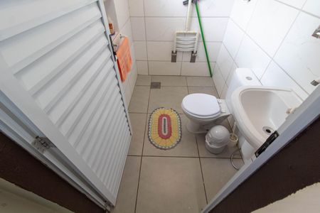 BANHEIRO SUITE FUNDOS de casa de condomínio à venda com 3 quartos, 1700m² em Cidade Universitaria, Campinas