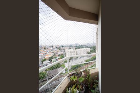 Apartamento à venda com 56m², 2 quartos e 1 vaga Apartamento à venda com 56m², 2 quartos e 1 vagaVaranda Quarto 2