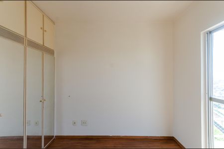 Quarto 1 de apartamento à venda com 2 quartos, 56m² em Jardim Iris, São Paulo