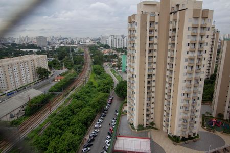 Apartamento à venda com 56m², 2 quartos e 1 vaga Apartamento à venda com 56m², 2 quartos e 1 vagaVista Varanda Quarto 2