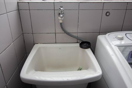 Apartamento à venda com 56m², 2 quartos e 1 vaga Apartamento à venda com 56m², 2 quartos e 1 vagaÁrea de Serviço