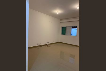 Sala de casa para alugar com 3 quartos, 141m² em Balneario Praia do Perequê, Guarujá