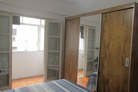 Quarto 1 de apartamento para alugar com 1 quarto, 40m² em Ponta da Praia, Santos