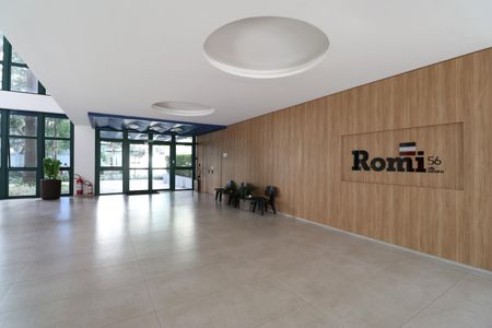 Apartamento à venda com 41m², 1 quarto e 1 vagaHall de entrada 