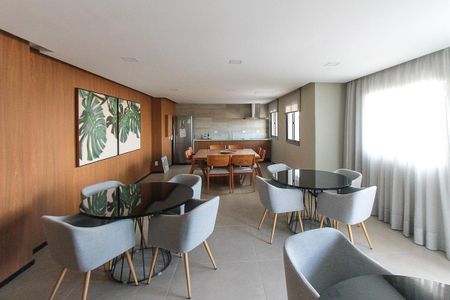 Apartamento para alugar com 41m², 2 quartos e sem vagaÁrea comum - Salão de festas