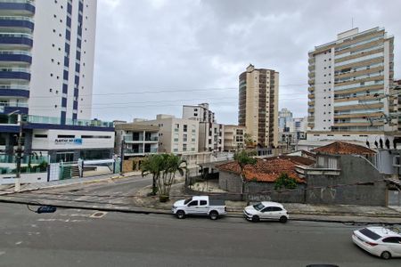 Vista da sala de apartamento para alugar com 1 quarto, 46m² em Vila Caiçara, Praia Grande