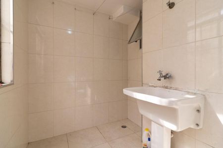 Apartamento à venda com 57m², 3 quartos e 1 vagaÁrea de Serviço