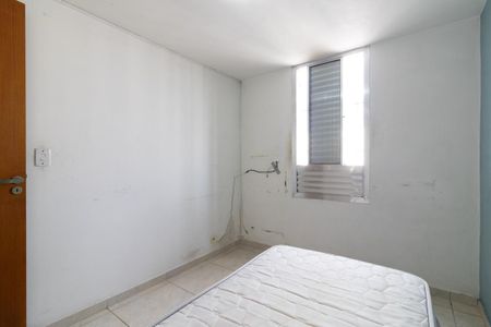 Quarto 1 de apartamento à venda com 3 quartos, 57m² em Conjunto Residencial José Bonifácio, São Paulo