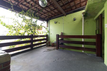 Casa à venda com 120m², 3 quartos e 2 vagas Casa à venda com 120m², 3 quartos e 2 vagasVaranda Gourmet