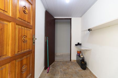Casa à venda com 120m², 3 quartos e 2 vagas Casa à venda com 120m², 3 quartos e 2 vagasCorredor