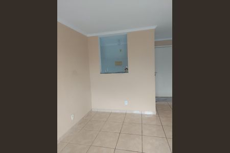 Sala de apartamento para alugar com 3 quartos, 54m² em Campo Grande, Rio de Janeiro